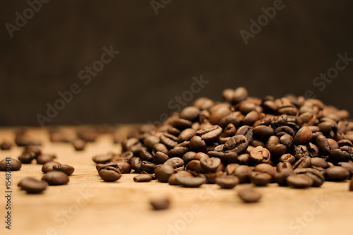 Roasted coffee beans