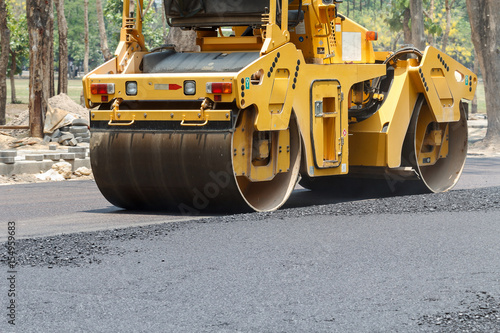 Картината върху платно the road rollers working on the new road construction