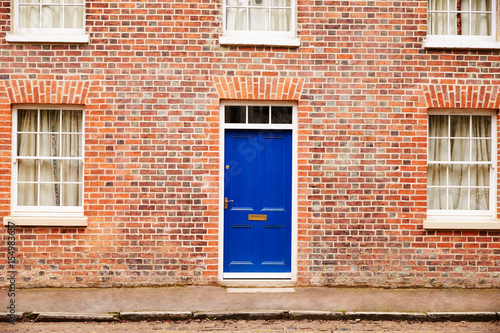 OXFORD/ UK- OCTOBER 26 2016: Exterior Of Victorian Terraced Houses In Oxford © Monkey Business