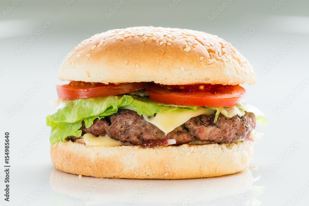 Classic burger, cheeseburger Classic burger, cheeseburger