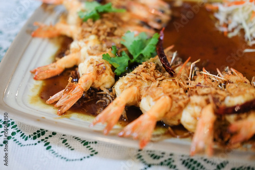 Thai food Deep Fried Shrimp with Tamarind Sauce