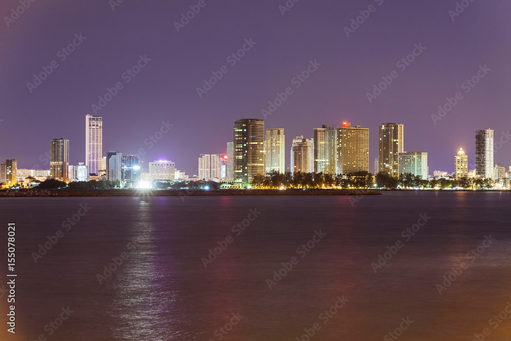 Fototapeta premium View of metropolitan George Town city, Penang