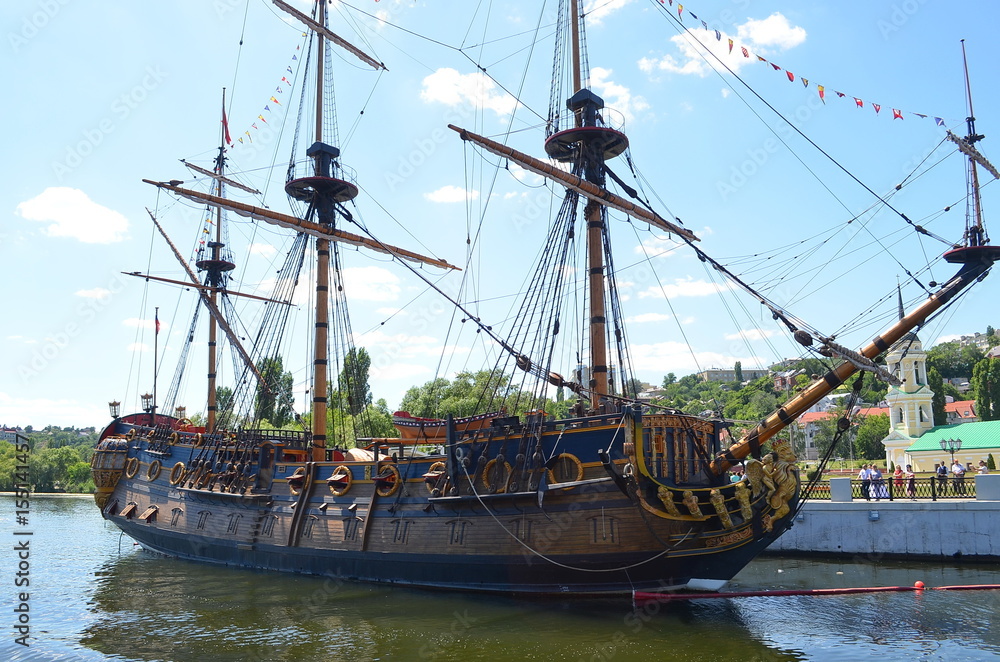 Φωτογραφία VORONEZH, RUSSIAN FEDERATION - JUNE 13, 2015: Replica of the Goto Predestination, literally The Providence of God (designed of Peter the First)- Russian sailing Full rigged linear ship, built in 2014
