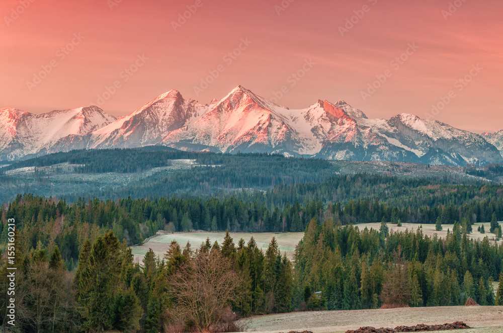 Obraz premium Morning panorama of Tatra Mountains, Poland