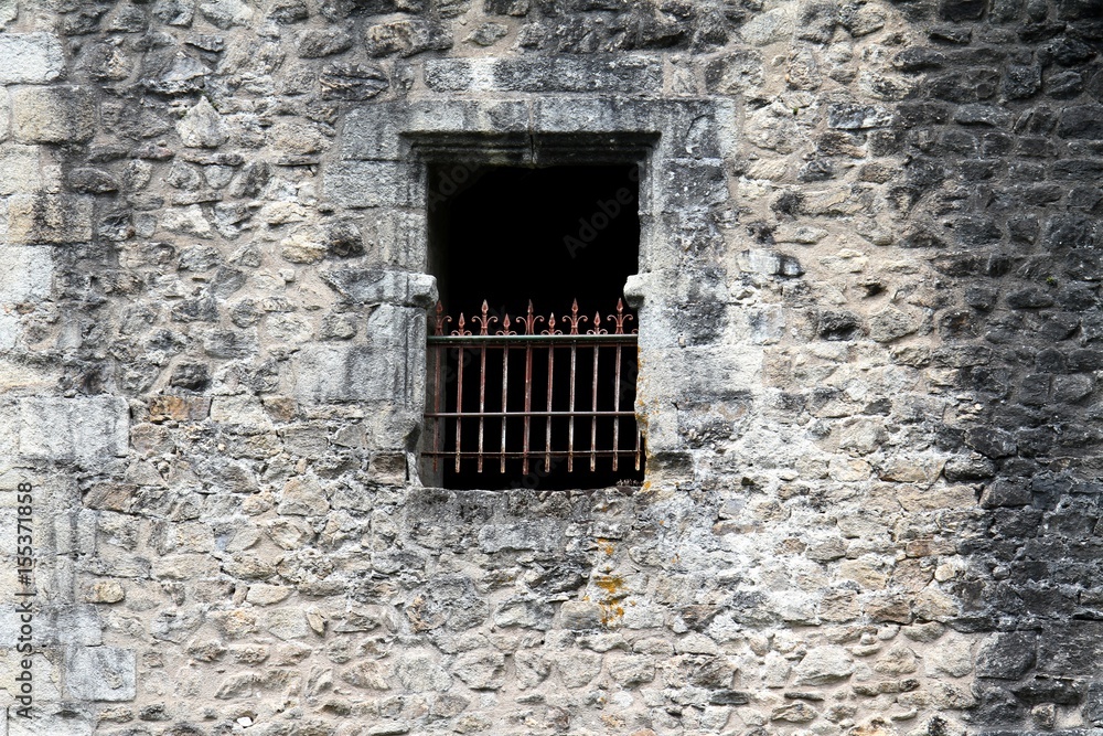Naklejka premium les tours de Merle,citadelle féodale en Corrèze
