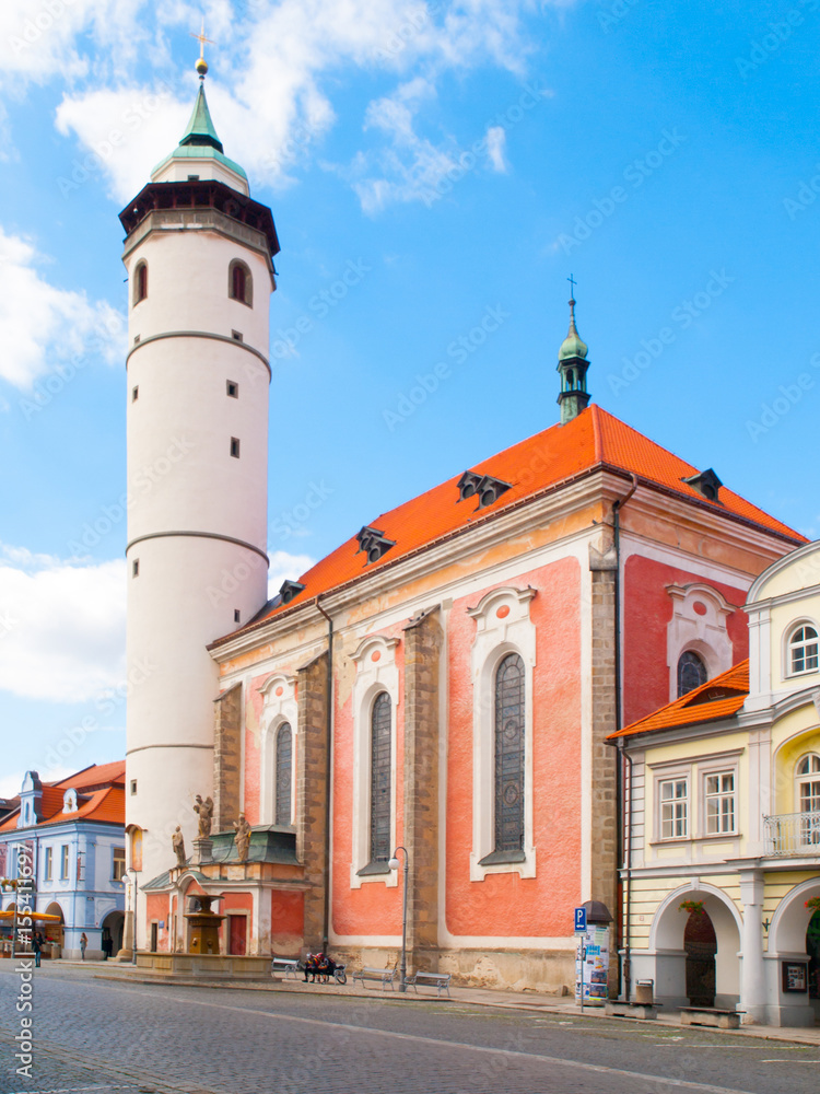 Obraz premium Peace Square with White Tower of Domazlice on sunny day, Czech Republic.
