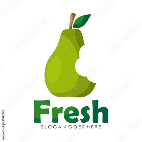 Peer fruit logo design vector