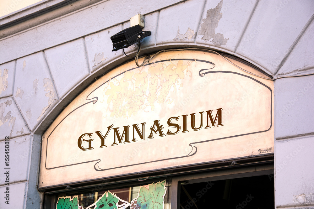 Fototapeta premium Schild 214 - Gymnasium