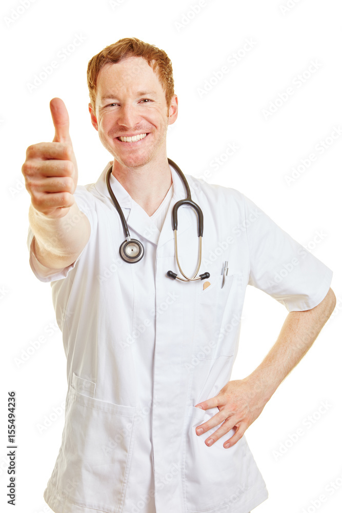 Arzt oder Krankenpfleger hält Daumen hoch Arzt oder Krankenpfleger hält Daumen hoch