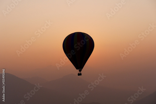 Hot air balloon © jirawut