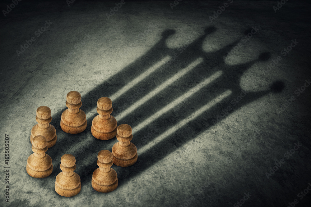 Ταπετσαρία Chess pawn standing together, arranged in a circle joining the power, casting a crown shaped shadow