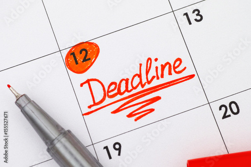 Reminder Deadline in calendar with red pen