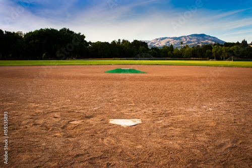 Canvas-taulu Baseball Diamond From Behind Home Plate