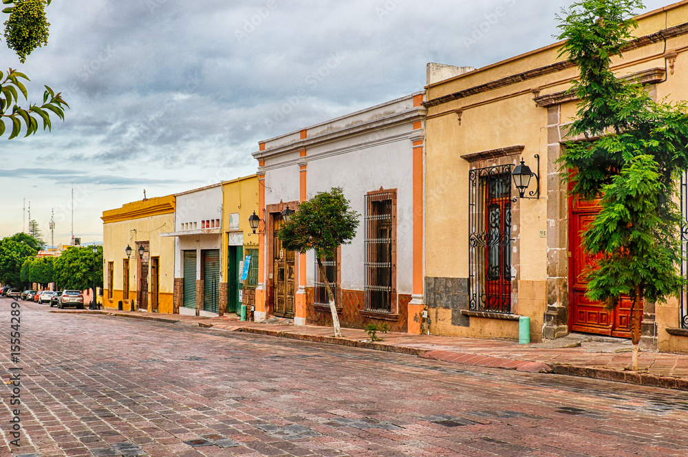 Obraz premium The streets of Queretaro, Mexico in the early morning