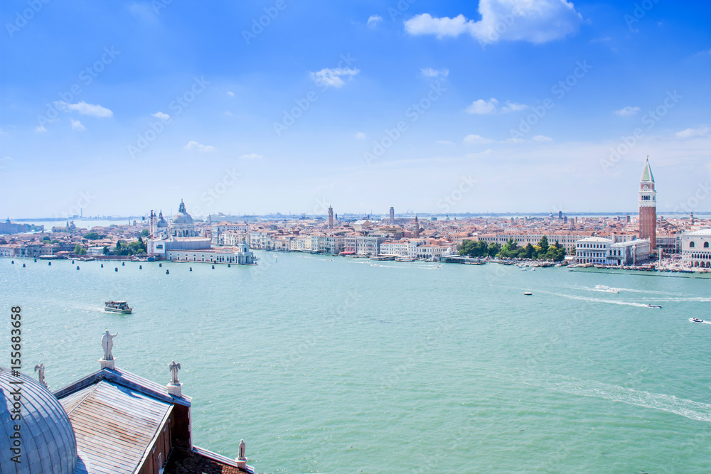 Obraz premium Beautiful view of Canal Grande with San Giorgio Maggiore church in the background at sunset, San Marco, Venice, Italy