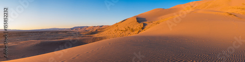 Valokuva beautiful evening landscape in desert