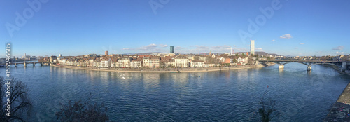 Panorama Stadt Basel in der Schweiz am Rhein