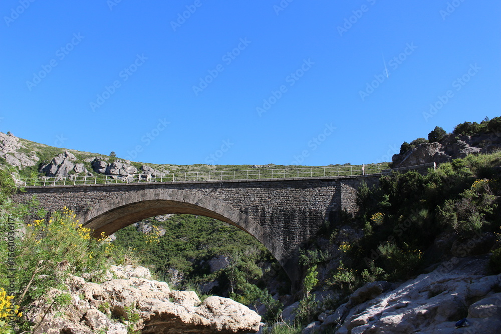 pont dans les corbières