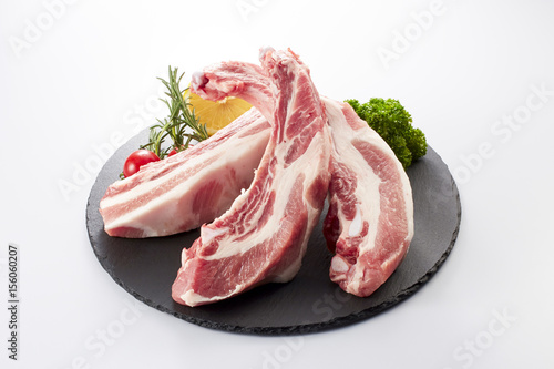 豚スペアリブ　(pork spare ribs)