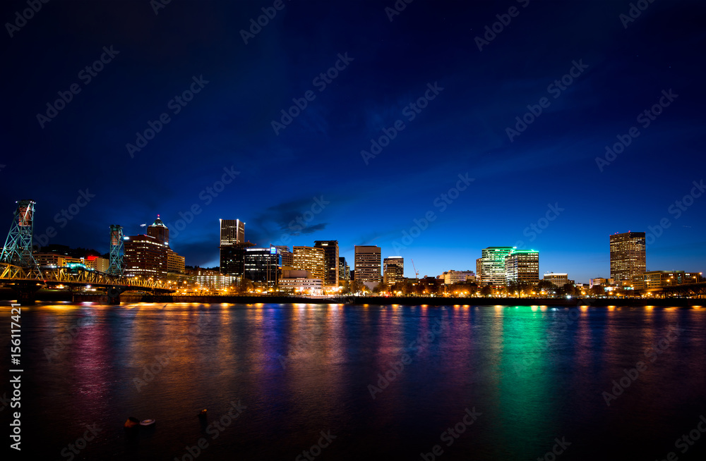 Naklejka premium Night panorama of Portland