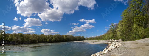 Der Lech in Augsburg am Hochablass, Panoramafoto