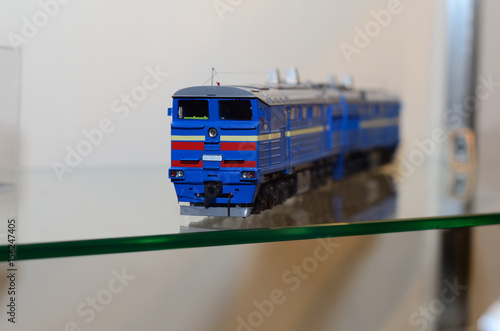 Toy locomotive train model
