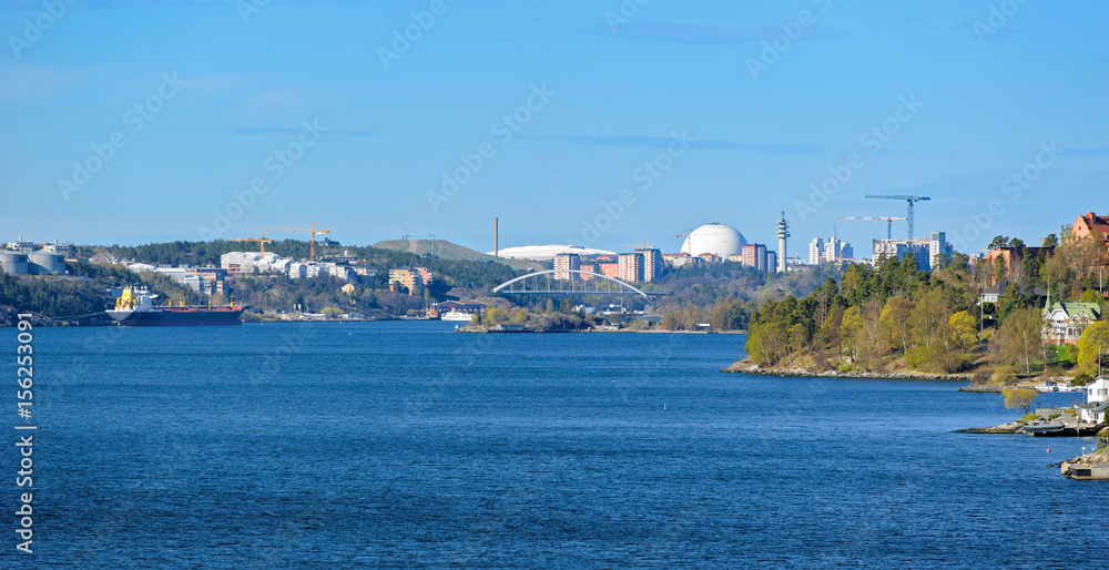 Naklejka premium City by the sea