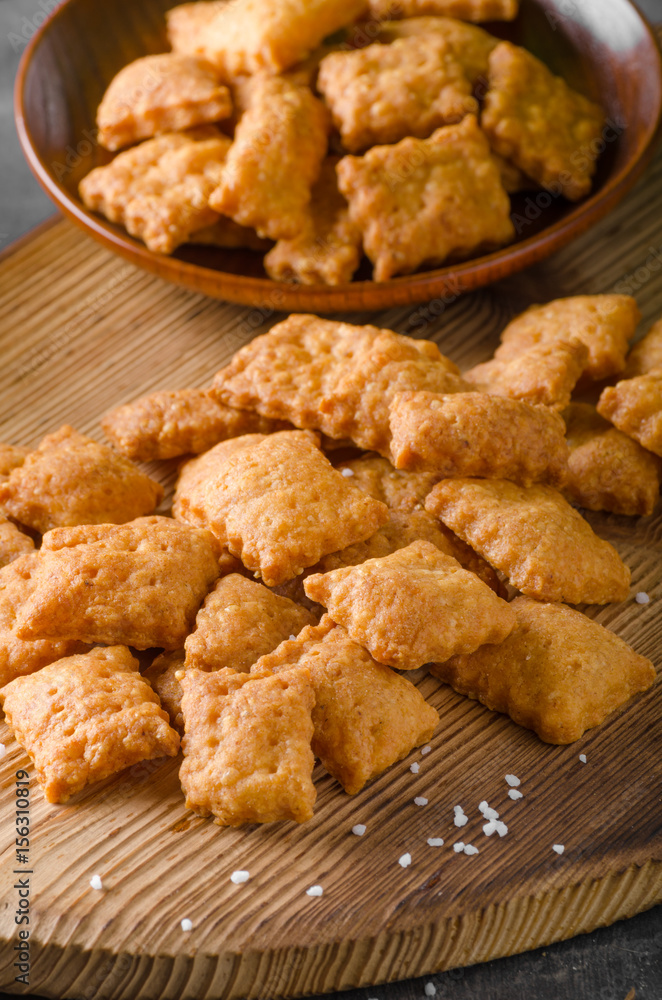 Homemade cheese crackers Homemade cheese crackers