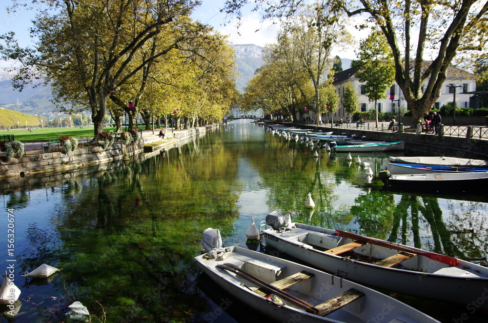 Canal du Vasse and the Love Bridge of Annecy, France Canal du Vasse and the Love Bridge of Annecy, France