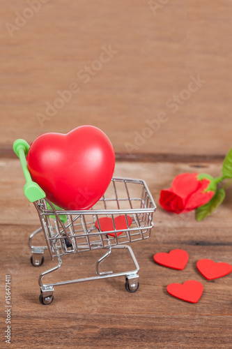 red heart sign in shopping cart