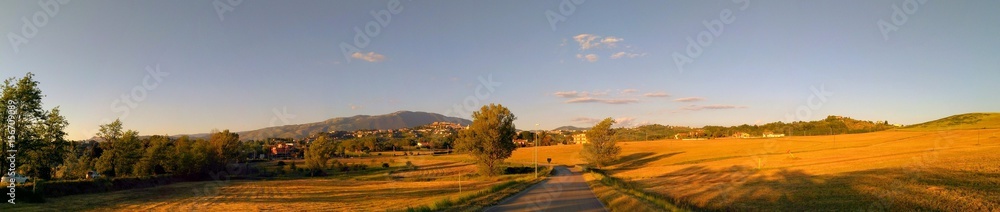 Campagna nei pressi di Paliano verso il tramonto - Frosinone - Lazio - Italia