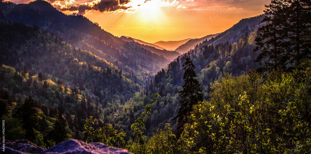 Great Smoky Mountain Sunset Landscape Panorama. Sunset horizon over the Great Smoky Mountains from Morton overlook on the Newfound Gap Road in Gatlinburg, Tennessee.  - obrazy, fototapety, plakaty 