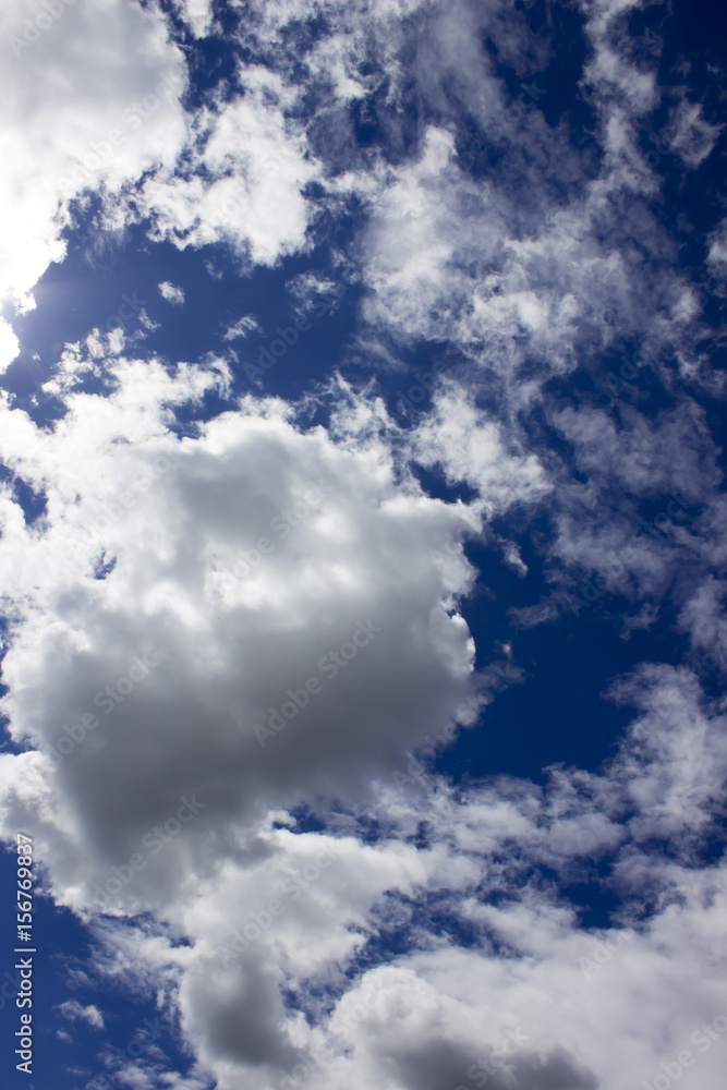 Obraz premium blue sky with cloud closeup