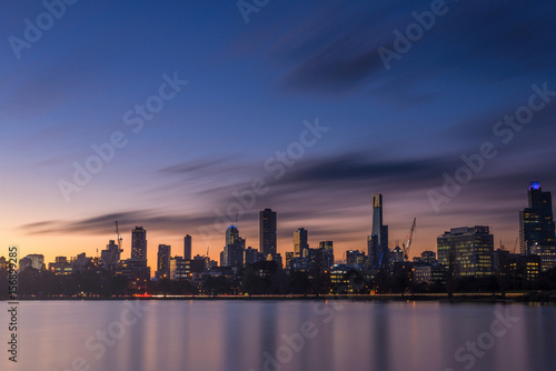 Sunset Melbourne © boripanc