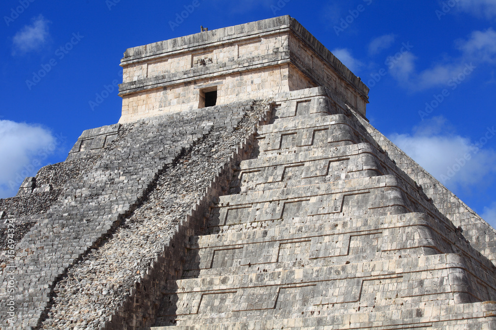 El Castillo temple, Chichen Itza El Castillo temple, Chichen Itza