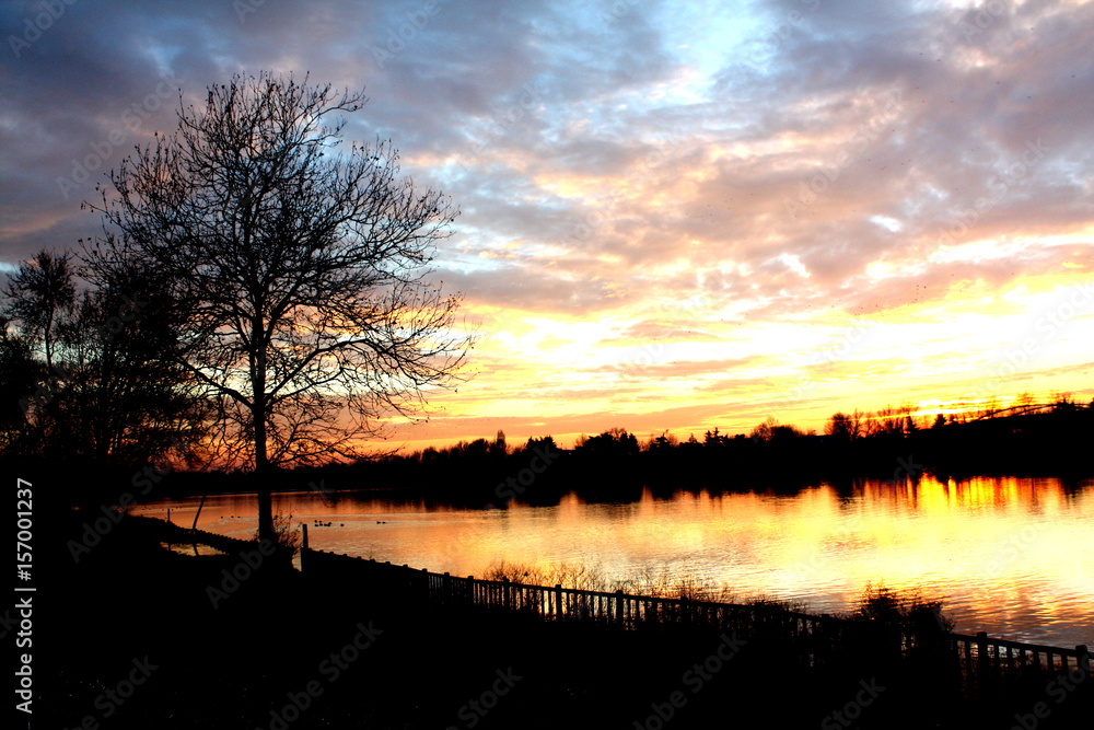 Naklejka premium sunset milan