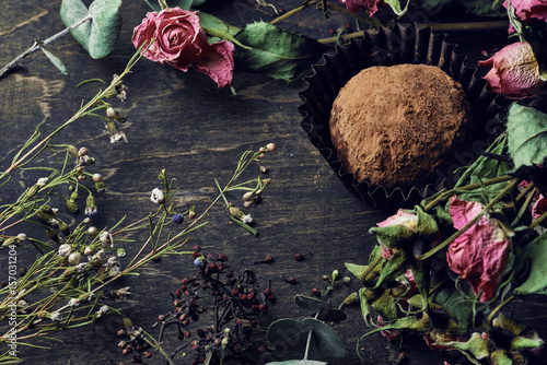 Tableau sur toile Made by hands raw candy healthy food