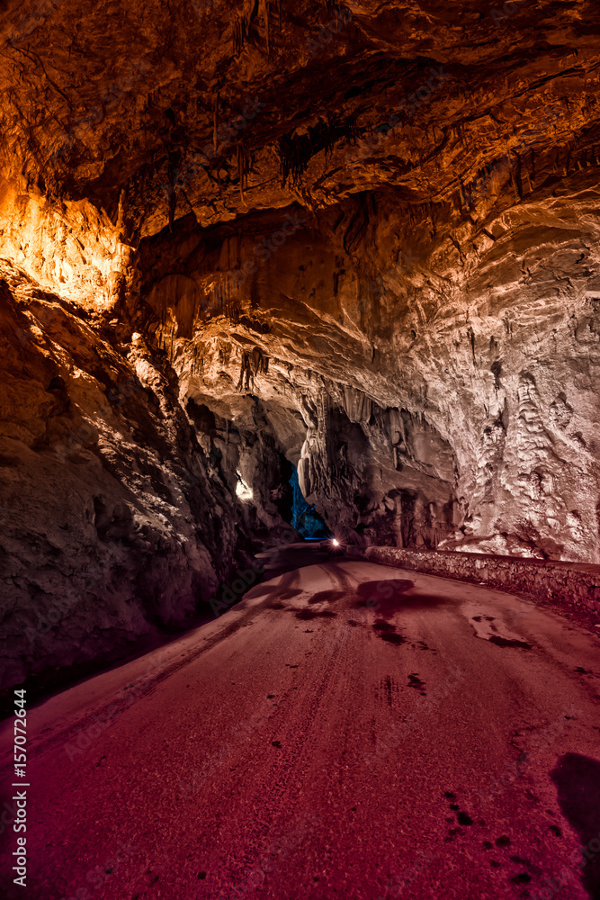 The Cuevona going through, the only access to the village of Cuevas del Agua