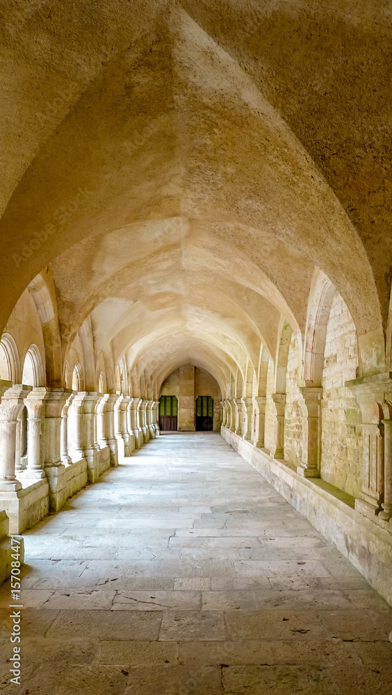 Abbaye Saint-Michel, Tonnerre, France