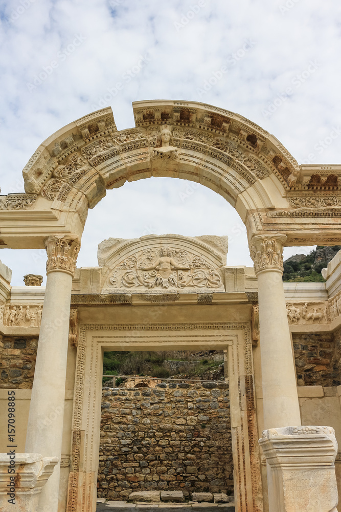Fototapeta premium Temple of Hadrianus Ruins in Ephesus, Turkey