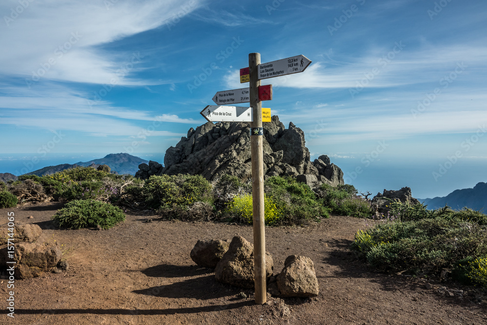Trails crossing in La Palma Island