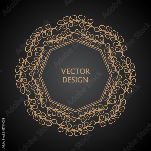 Circular baroque pattern