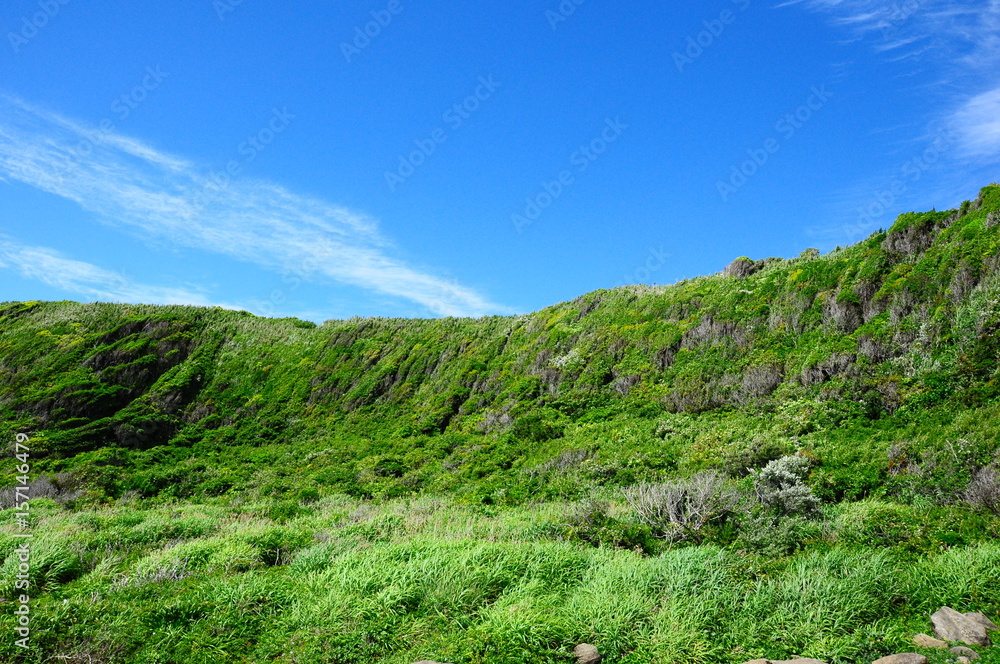 城ケ島の崖と空