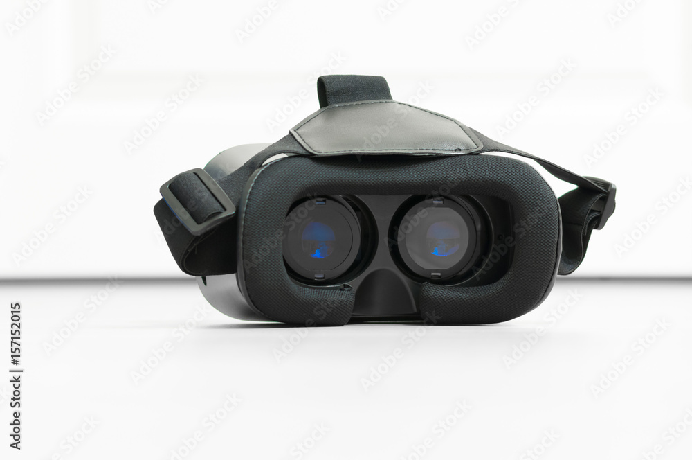 Black VR glasses