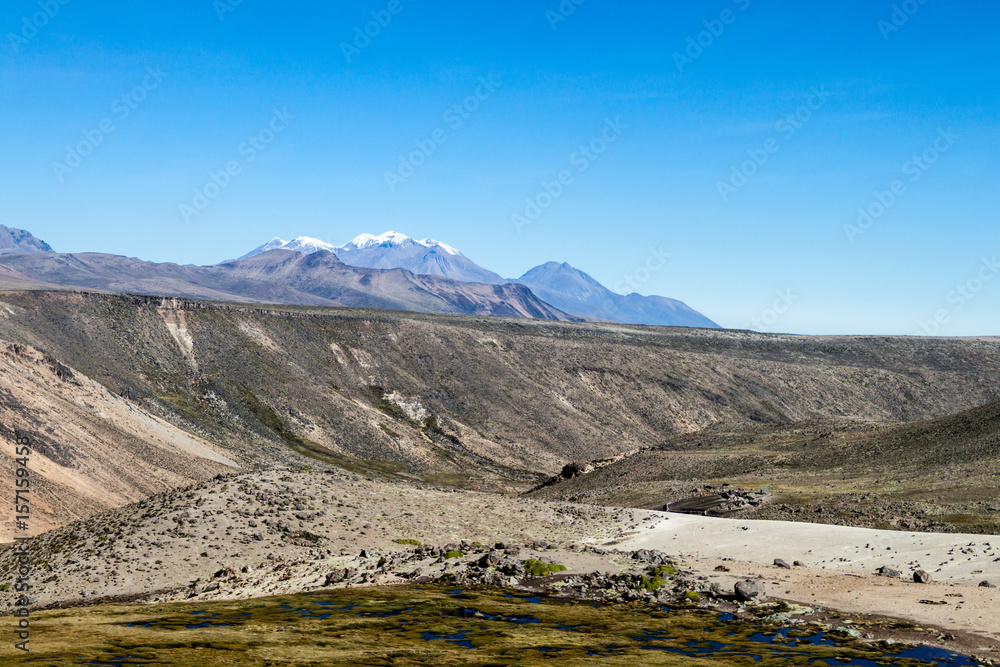 Fototapeta premium Landscape in Reserva Nacional Salinas y Aguada Blanca reserve, Peru