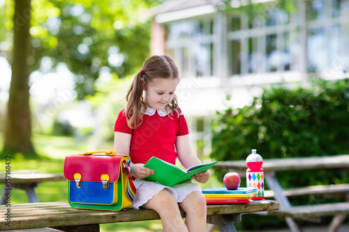 Child going back to school, year start © famveldman