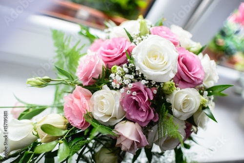 Beautiful wedding flowers roses