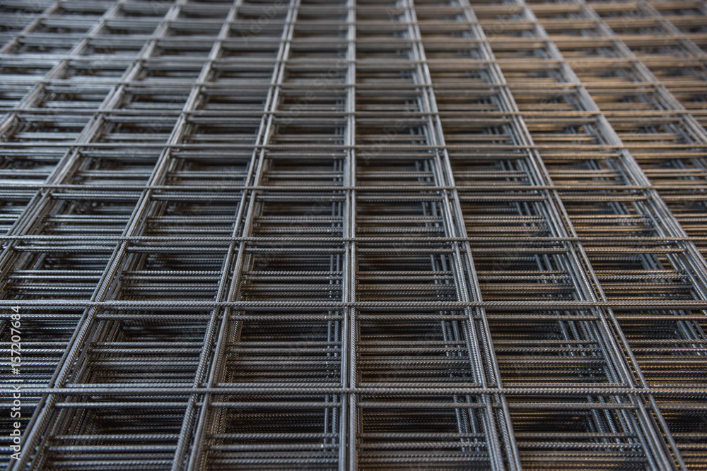 Steel grid fence with square grid shape