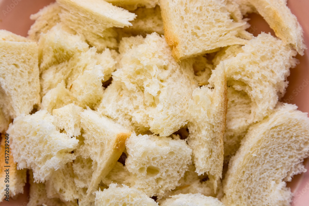 Close up pieces of bread in bowl Close up pieces of bread in bowl