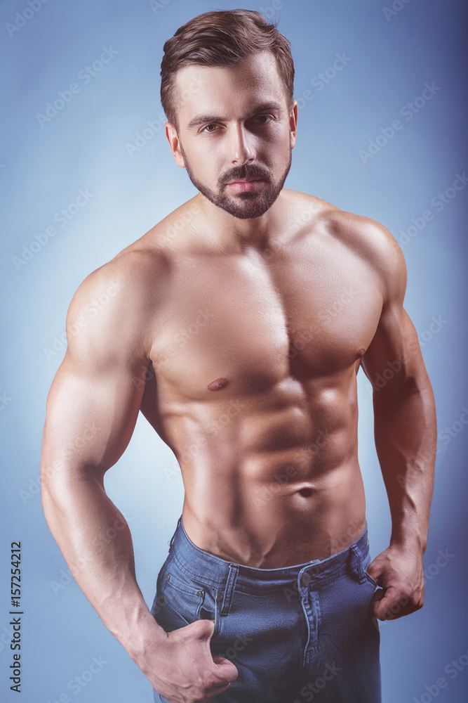 Fototapeta premium Muscular man